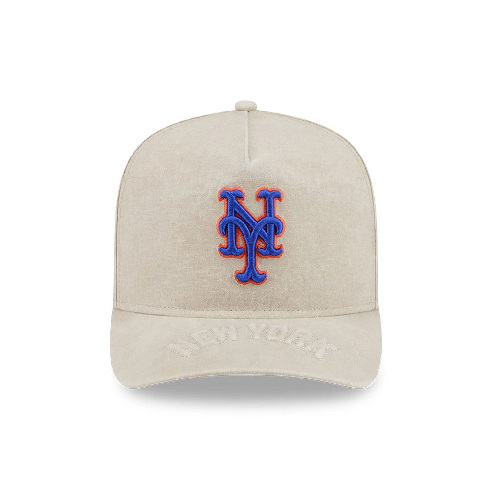 Pictured is this MLB New York Mets 9FIFTY A-Frame Snapback cap in light beige. 3