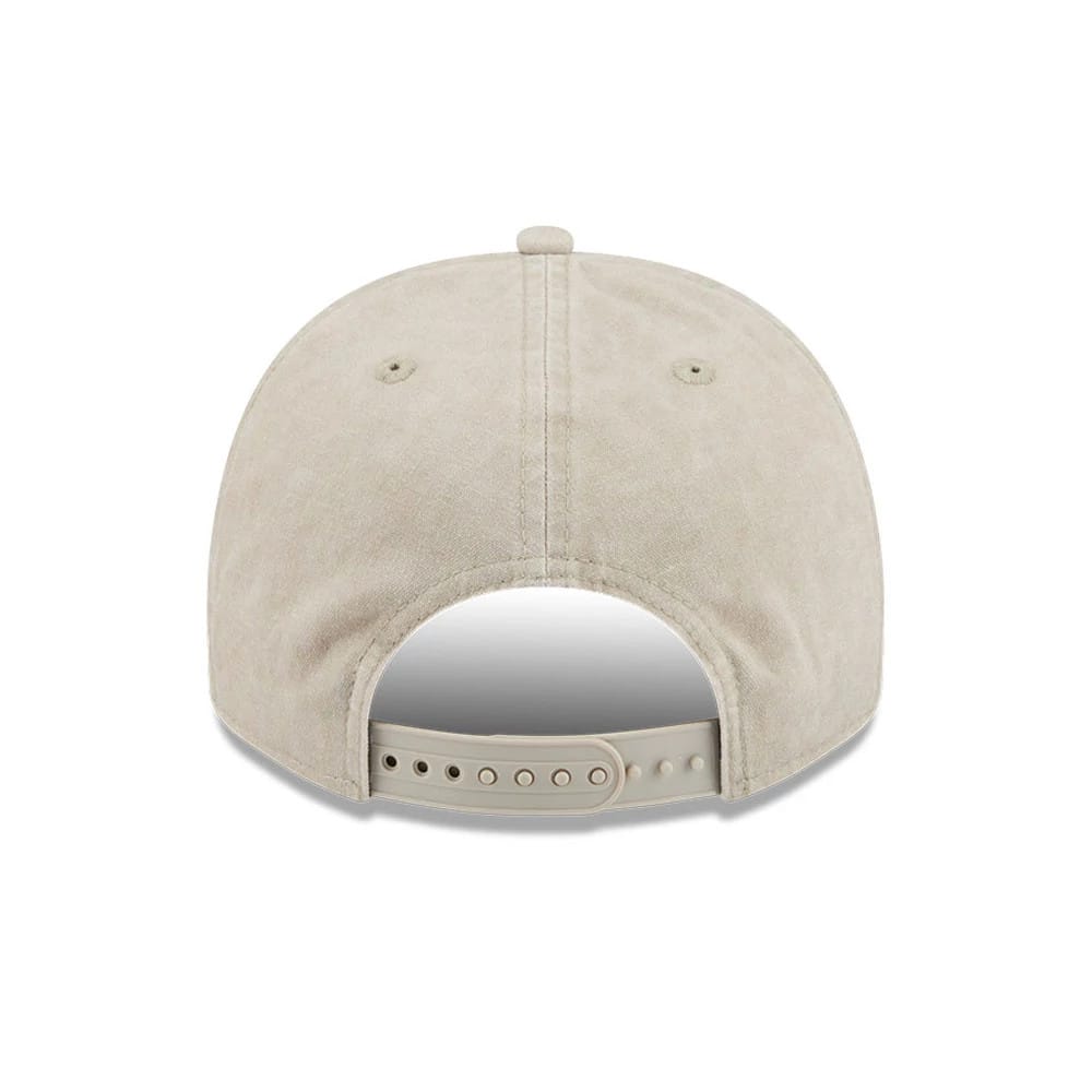 Pictured is this MLB Detroit Tigers 9FIFTY A-Frame Snapback cap in light beige. 7