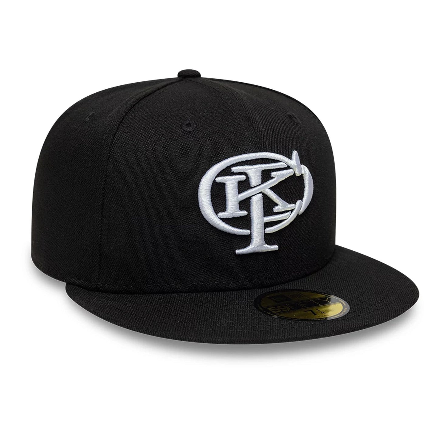 Pictured is this Gettomasa X New Era 59FIFTY Fitted cap in black. 4