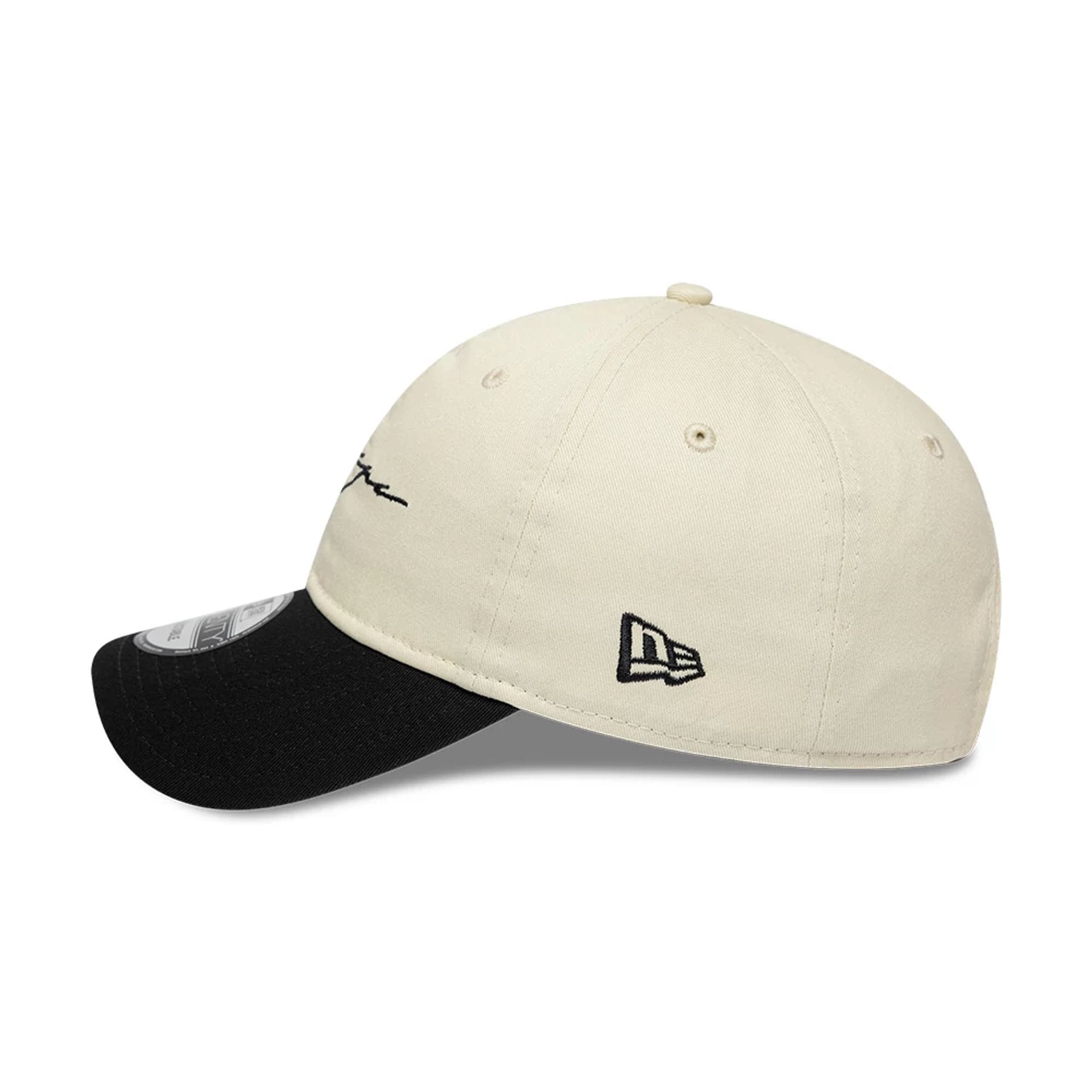 Pictured is this Gettomasa X New Era 9TWENTY Adjustable cap in light beige. 5