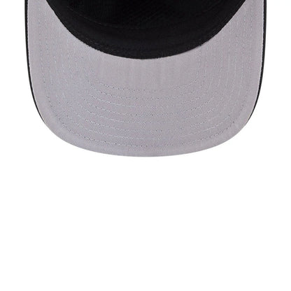 Pictured is this MLB Evergreen Chicago White Sox 19TWENTY cap in black. 2