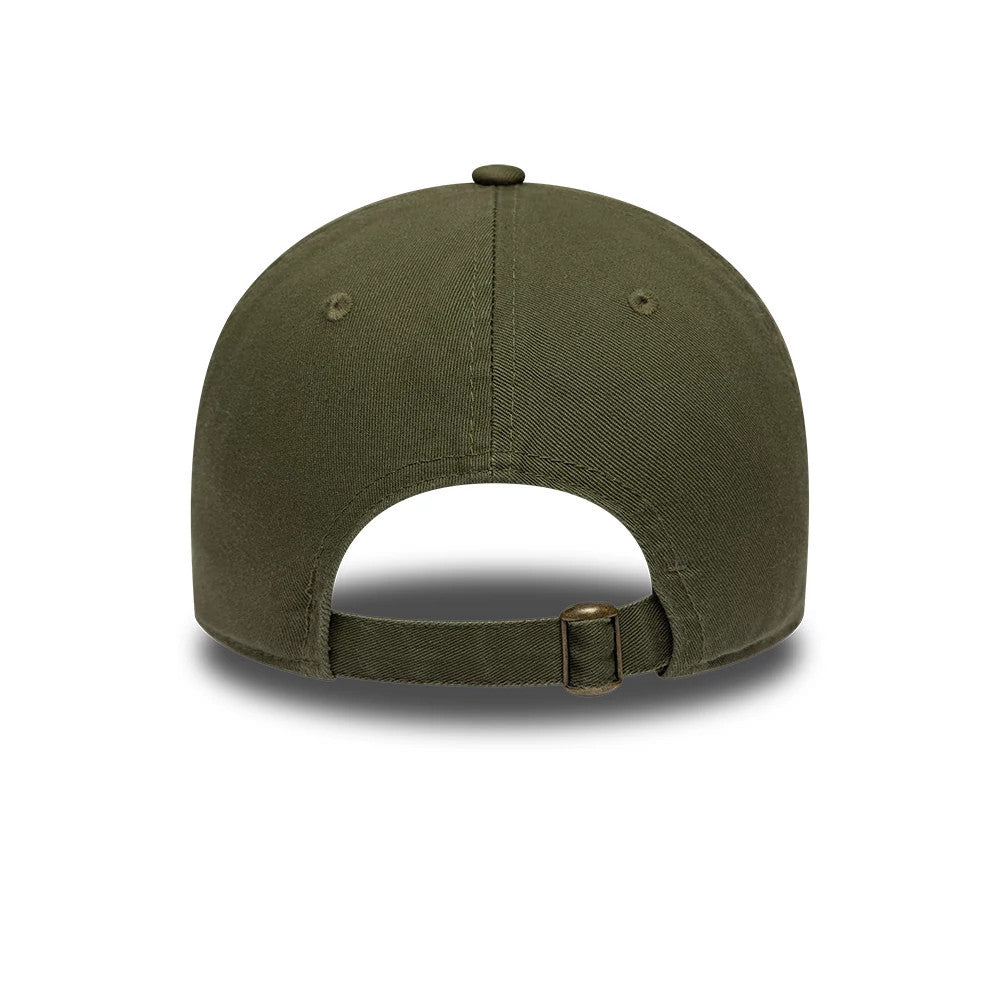 Pictured is this Washed Williams 9TWENTY cap in green. 4