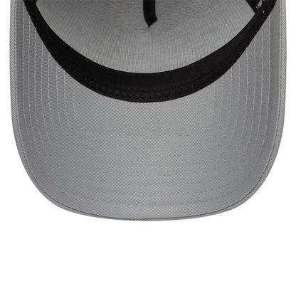 Pictured is this Williams E-Frame 9FORTY A-Frame Trucker cap in grey. 4