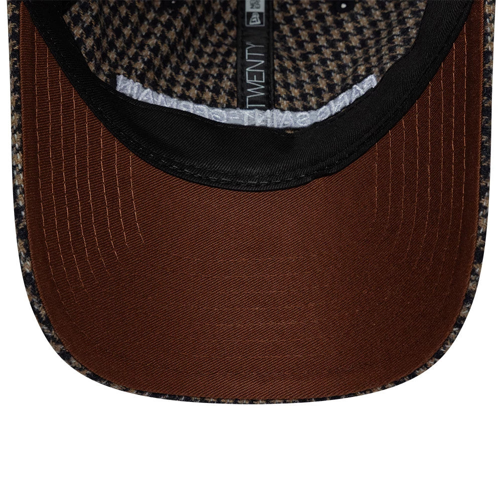 Pictured is this Houndstooth Paris Saint-Germain 9TWENTY cap in brown. 5