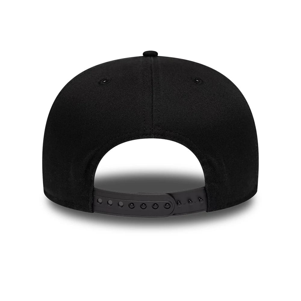 Pictured is this NBA Hardwood Classic Miami Heat 19TWENTY cap in black. 4