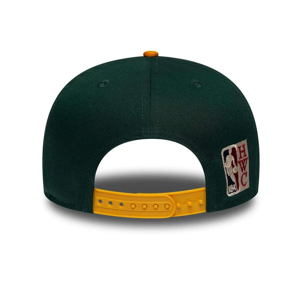 Pictured is this NBA Hardwood Classic Seattle Supersonics 9FIFTY Snapback cap in dark green. 4