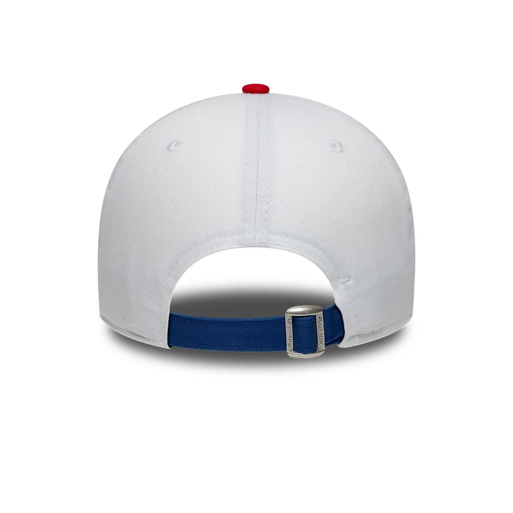 Pictured is this Paris Saint Germain 86 9FORTY cap in white. 5