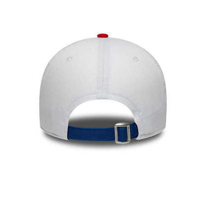Pictured is this Paris Saint-Germain 86 9FORTY cap in white & red. 5