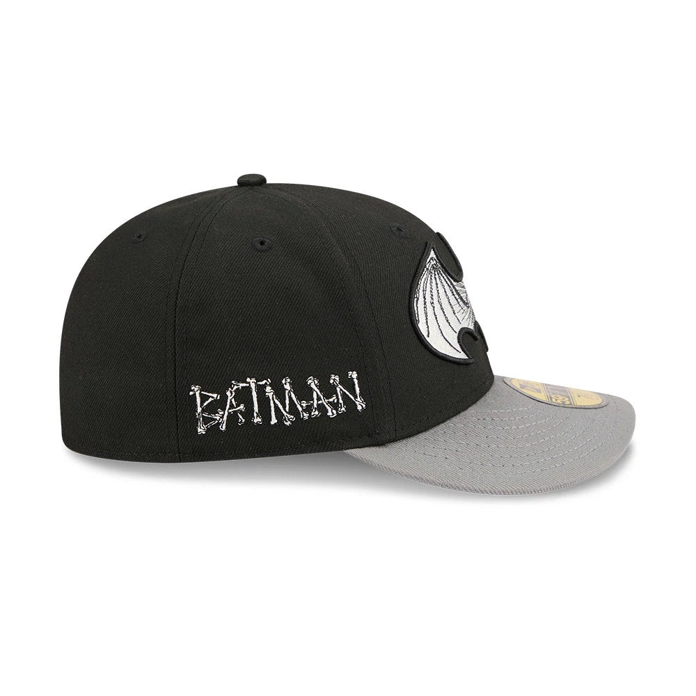 Pictured is this DC Batman 59FIFTY Fitted cap in black. 5