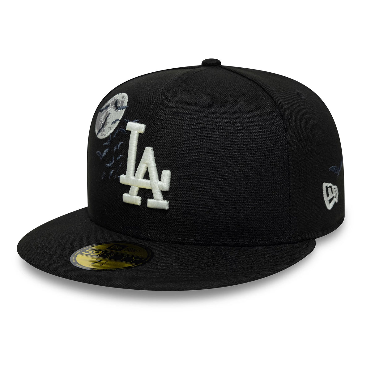 LA Dodgers MLB Bats Black New Era 59FIFTY Fitted Cap, front view showing the white raised embroidered LA logo on the crown, with a black flat visor featuring a gold 59FIFTY size sticker and a white moon graphic on the front panel.