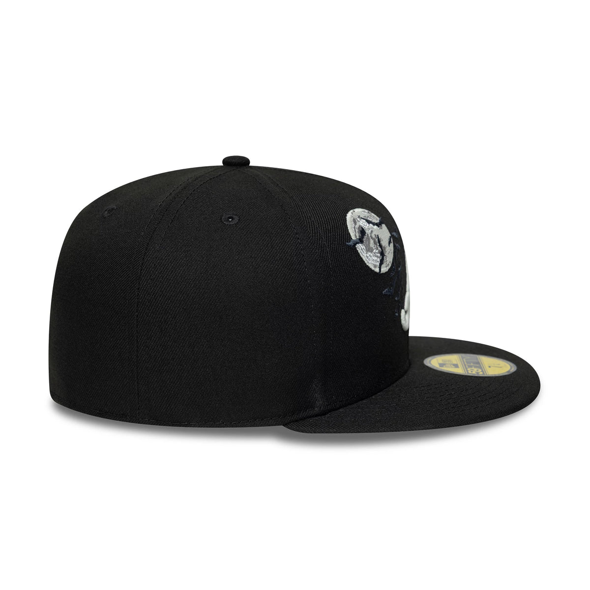 Pictured is this MLB Bats Atlanta Braves 59FIFTY Fitted cap in black. 7