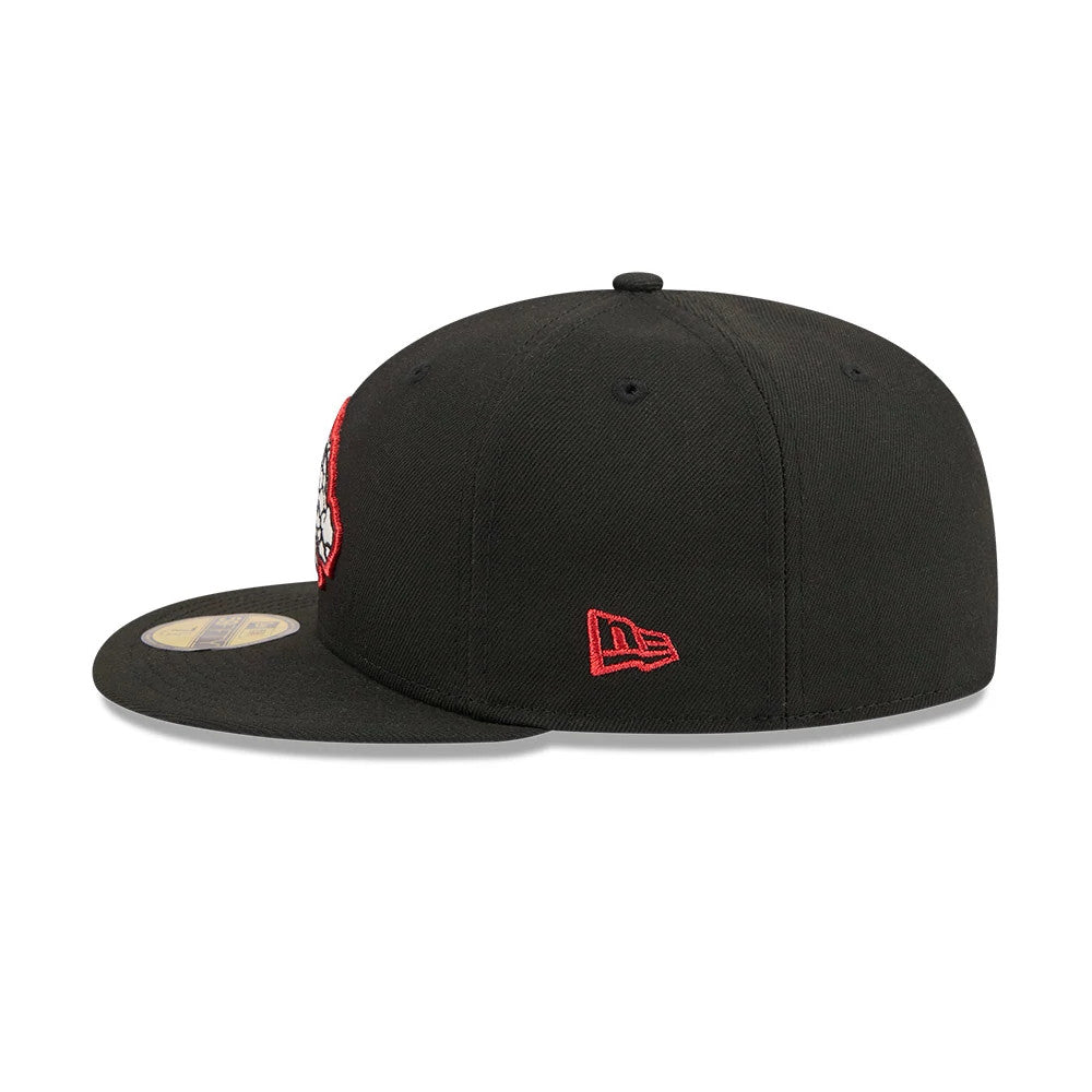 Pictured is this New Era Praying Skeleton 59FIFTY Fitted cap in black. 5