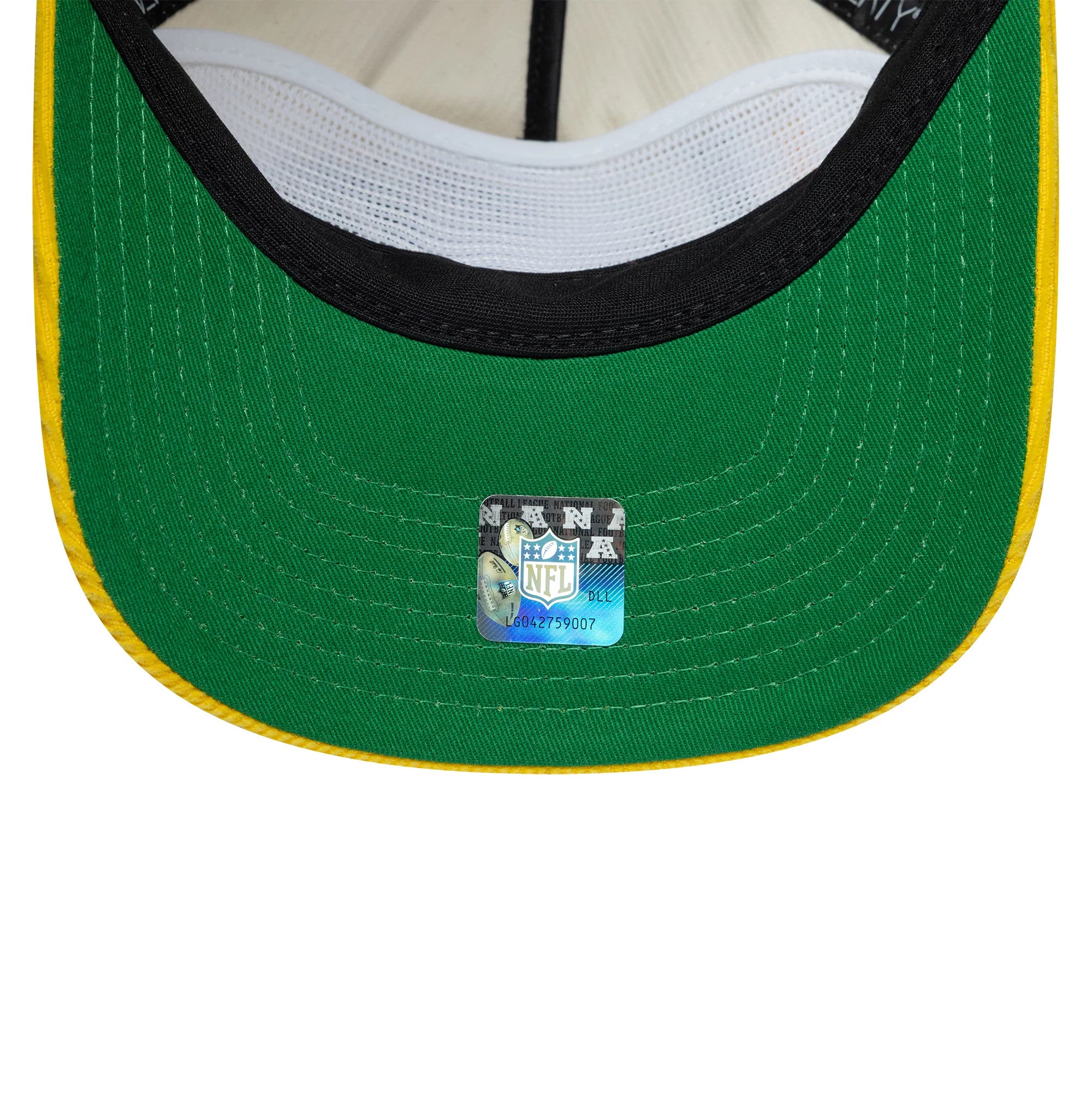 Pictured is this NFL Retro Dynasty Green Bay Packers 19TWENTY cap in cream & yellow. 2