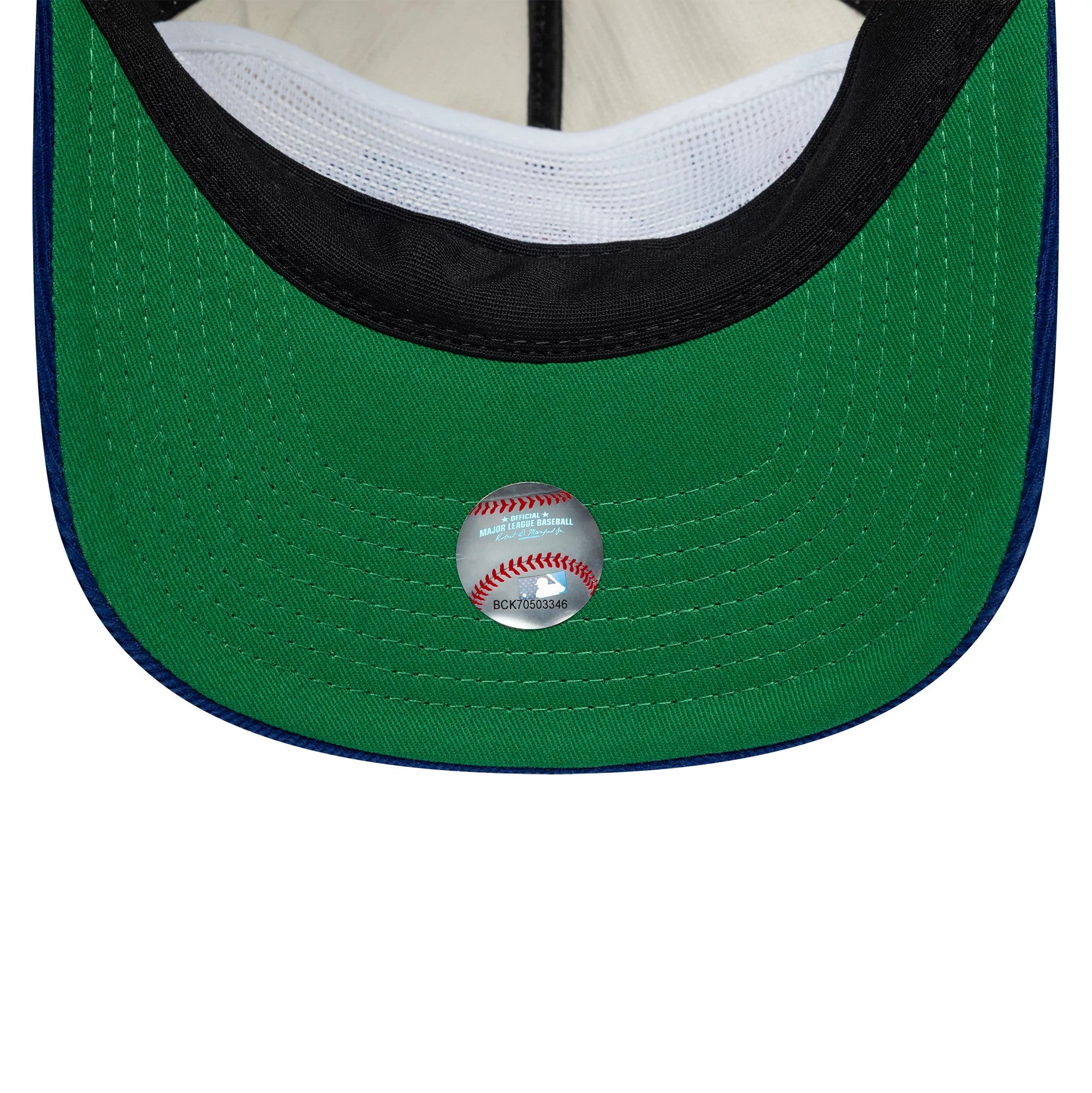 Pictured is this MLB Retro Dynasty LA Dodgers Cord 19TWENTY cap in cream & blue. 2