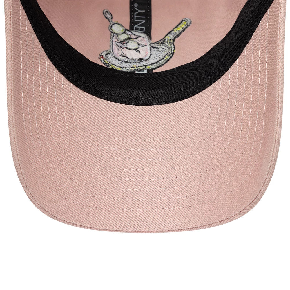 Pictured is this New Era Tennis Club 9TWENTY cap in pastel pink. 7
