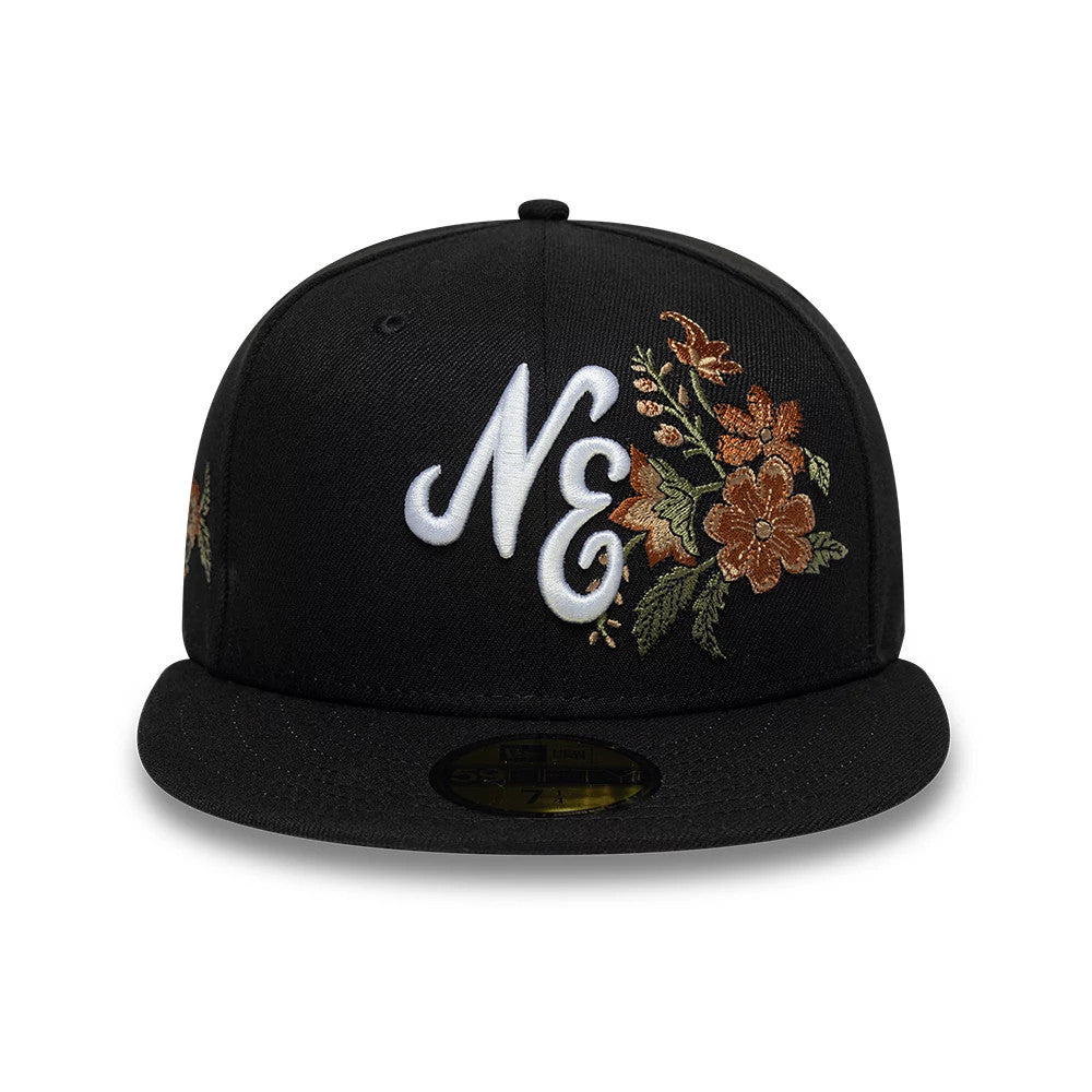 Pictured is this New Era Floral 59FIFTY Fitted cap in black. 2