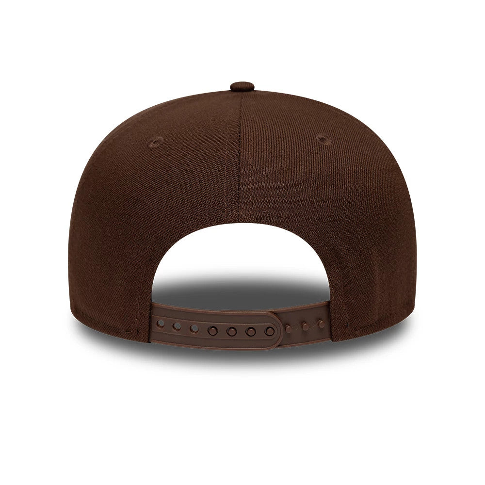Pictured is this New Era Floral 9FIFTY Snapback cap in dark brown. 7