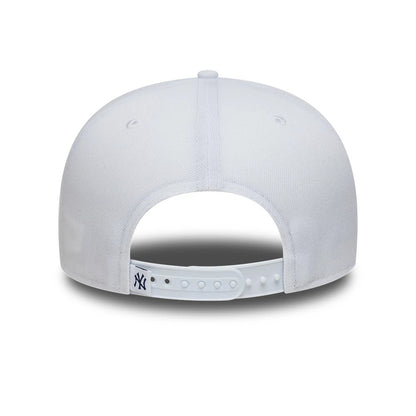 Pictured is this MLB Floral New York Yankees 9FIFTY Snapback cap in white. 4