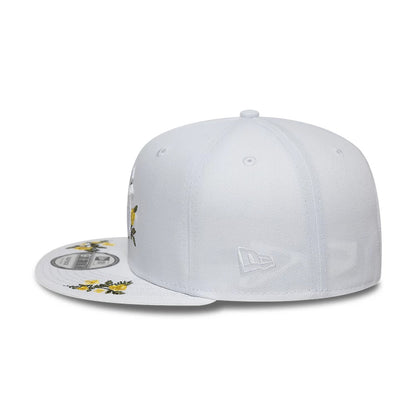 Pictured is this MLB Floral New York Yankees 9FIFTY Snapback cap in white. 5