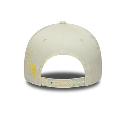 Pictured is this MLB Icon E-Frame Chicago White Sox 9FORTY A-Frame cap in white. 4