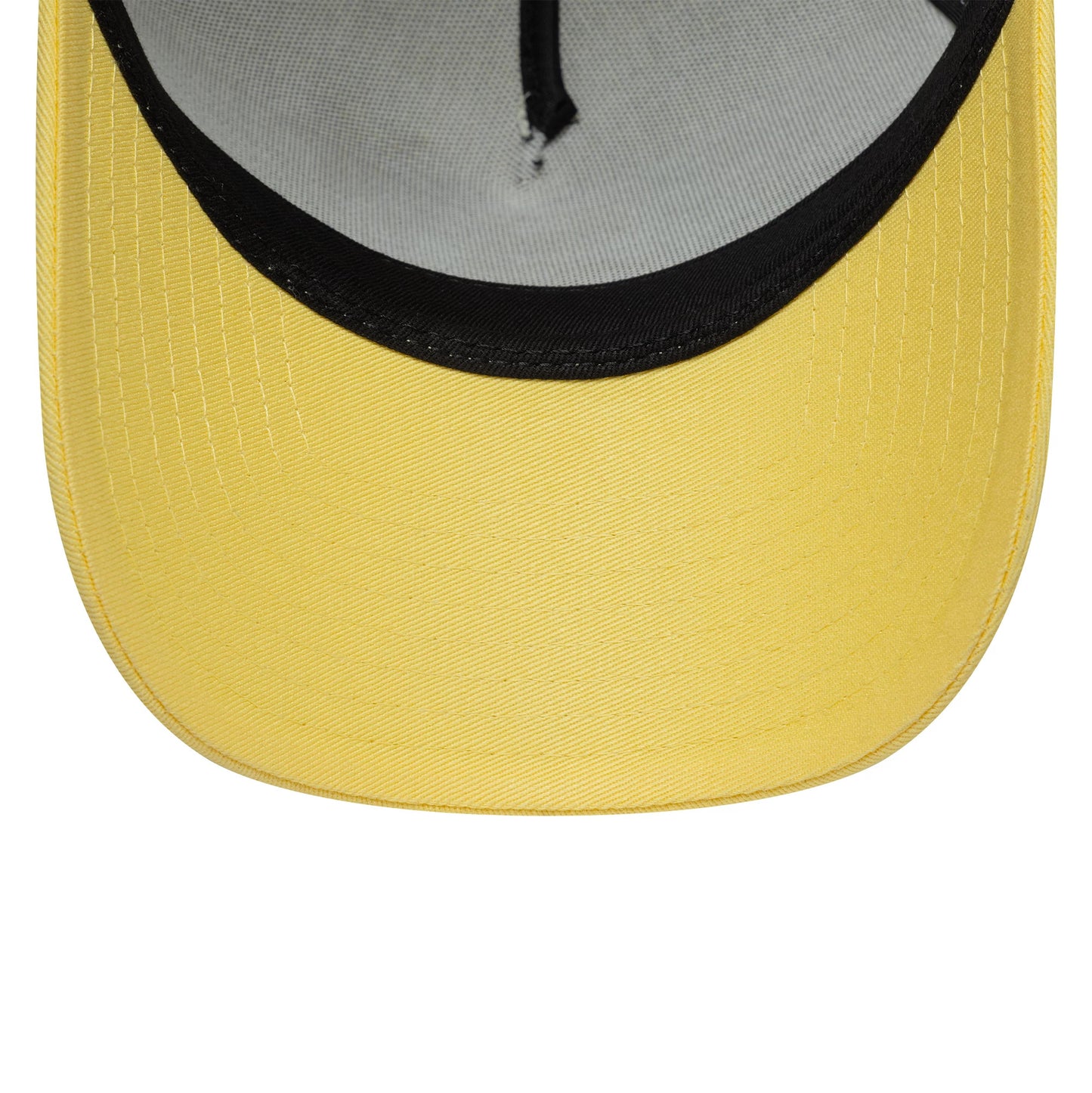 Pictured is this MLB Icon E-Frame Chicago White Sox 9FORTY A-Frame cap in white. 5