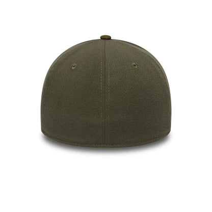 Pictured is this New Era Suede Visor 39THIRTY Stretch Fit cap in green. 6