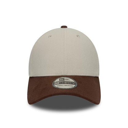 Pictured is this New Era Suede Visor 39THIRTY Stretch Fit cap in light beige. 2