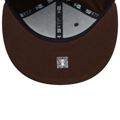 Pictured is this NBA Floral Chicago Bulls 59FIFTY Fitted cap in brown. 7