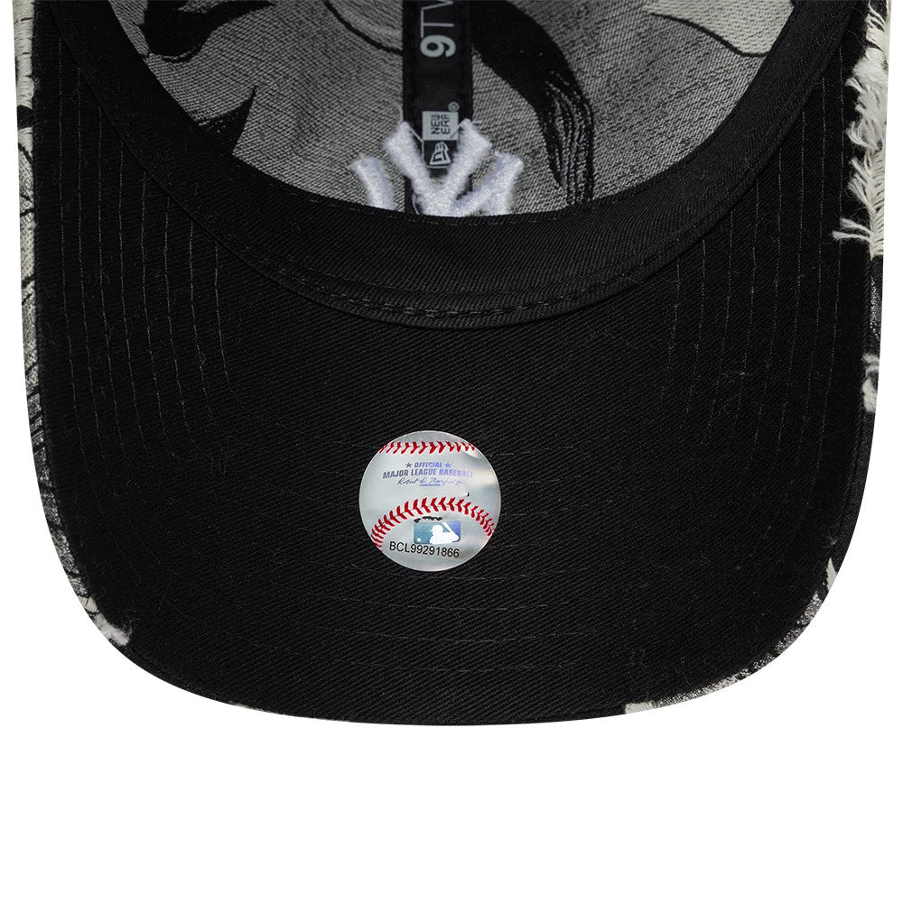 Pictured is this MLB Frayed New York Yankees 9TWENTY cap in black. 7