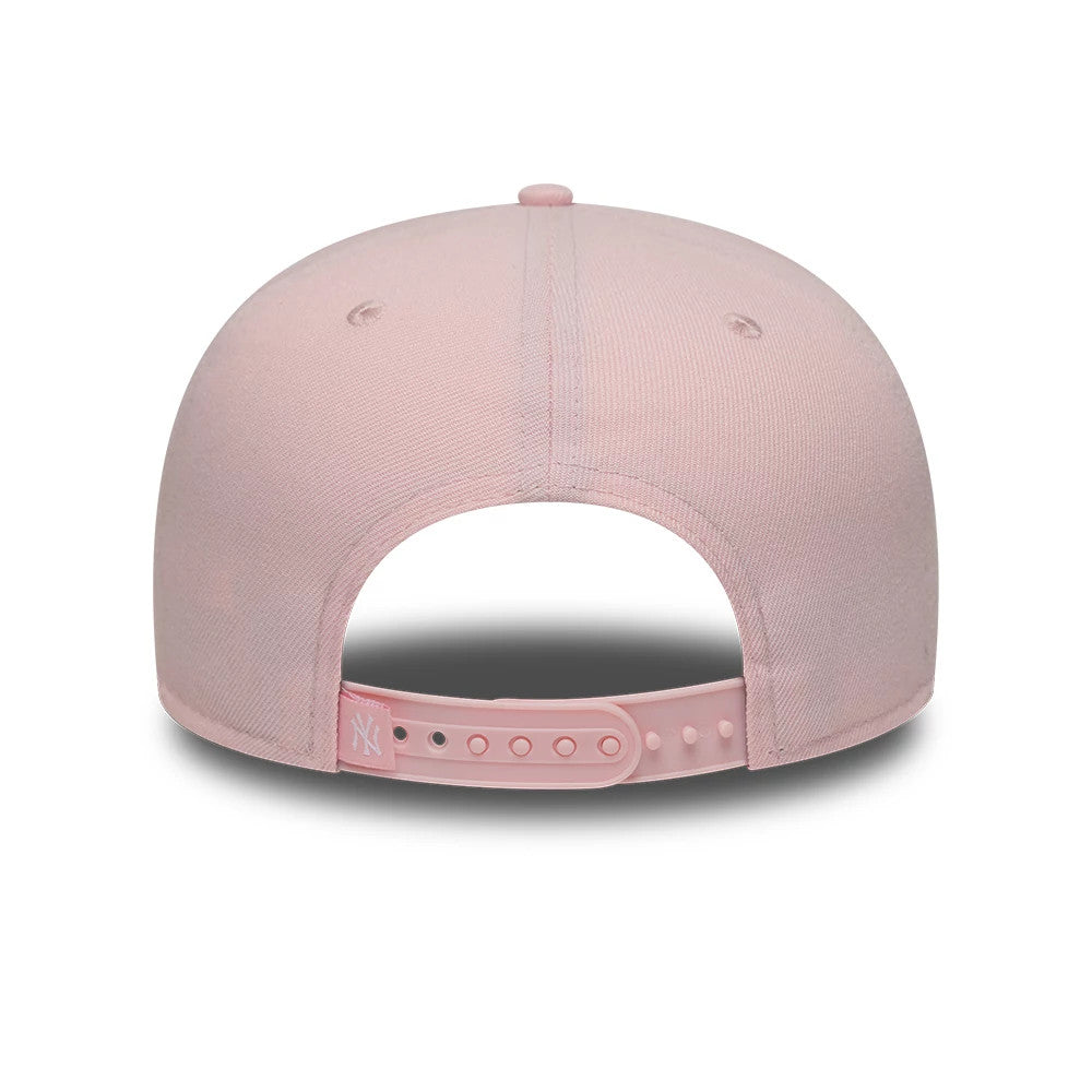 Pictured is this MLB Floral New York Yankees 9FIFTY Snapback cap in pastel pink. 5