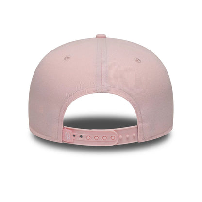 Pictured is this MLB Floral New York Yankees 9FIFTY Snapback cap in pastel pink. 5