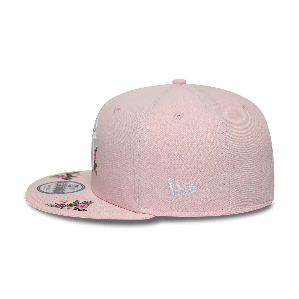 Pictured is this MLB Floral New York Yankees 9FIFTY Snapback cap in pastel pink. 6