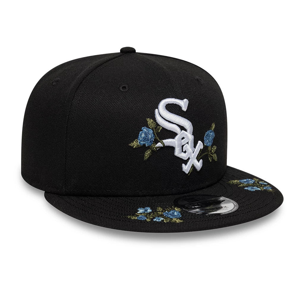 Pictured is this MLB Floral Chicago White Sox 9FIFTY Snapback cap in black. 4