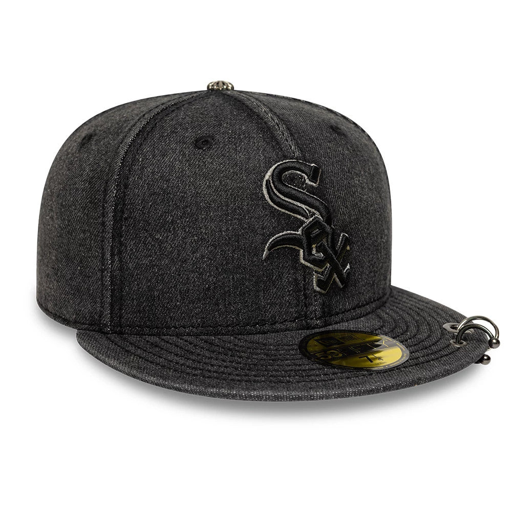 Pictured is this MLB Hardware Chicago White Sox 59FIFTY Fitted cap in black. 3