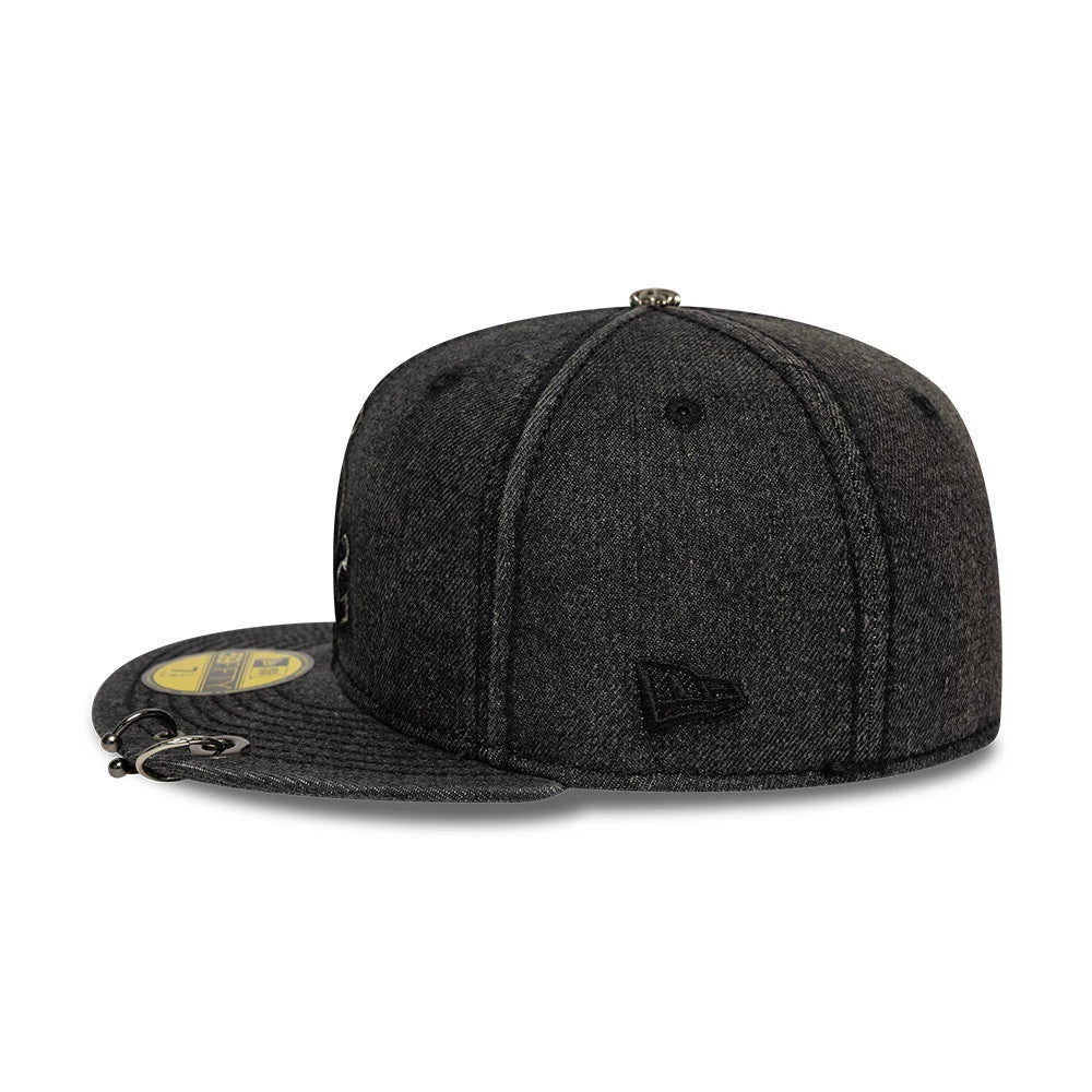 Pictured is this MLB Hardware Chicago White Sox 59FIFTY Fitted cap in black. 5