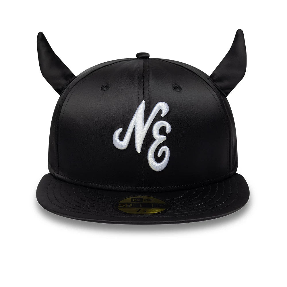 Pictured is this New Era Satin Horn 59FIFTY Fitted cap in black. 2