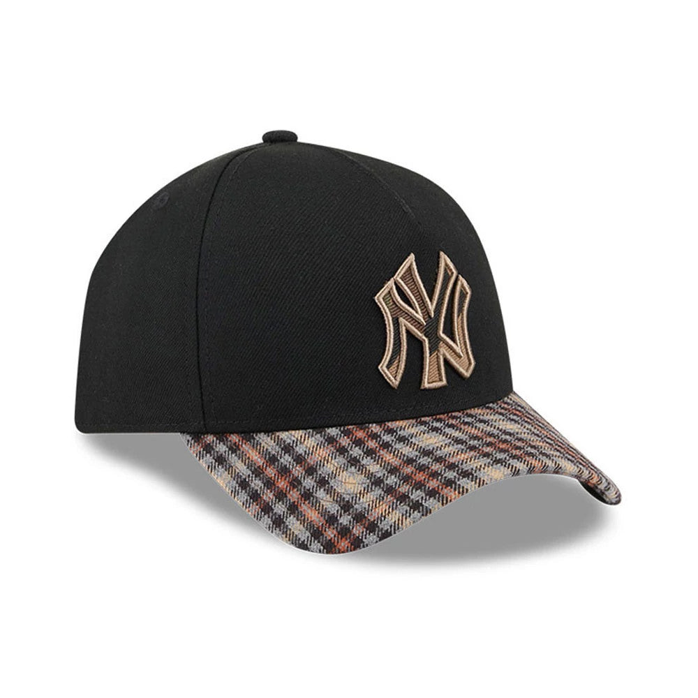 Yankees MLB Fabric Story Black New Era 59FORTY A-Frame Fitted Cap, three-quarter view showing a raised tan embroidered NY logo on the front panel and a tweed-patterned curved visor, with a matching black top button and structured crown.