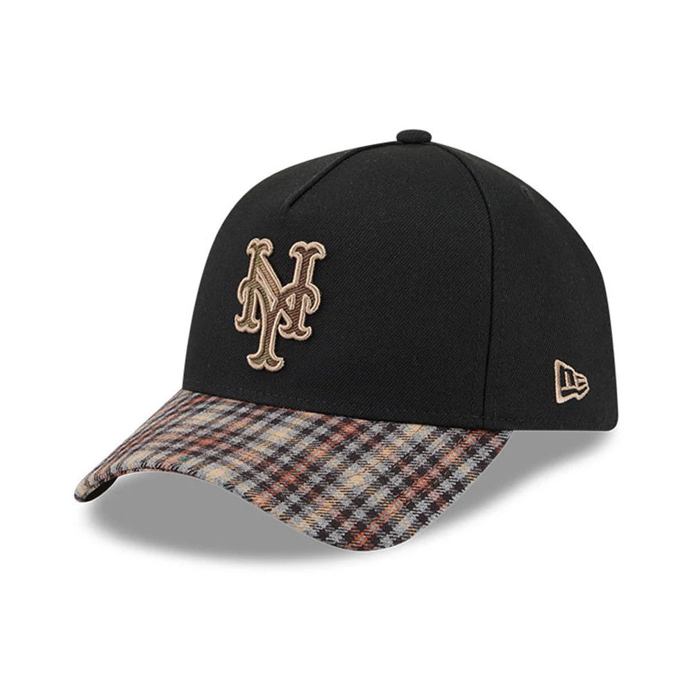 New York Mets MLB Fabric Story Black New Era 59FORTY A-Frame Fitted Cap, three-quarter view showing the front panel with a tan embroidered New York Mets logo, a plaid patterned curved visor, and an embroidered New Era flag logo on the left side.