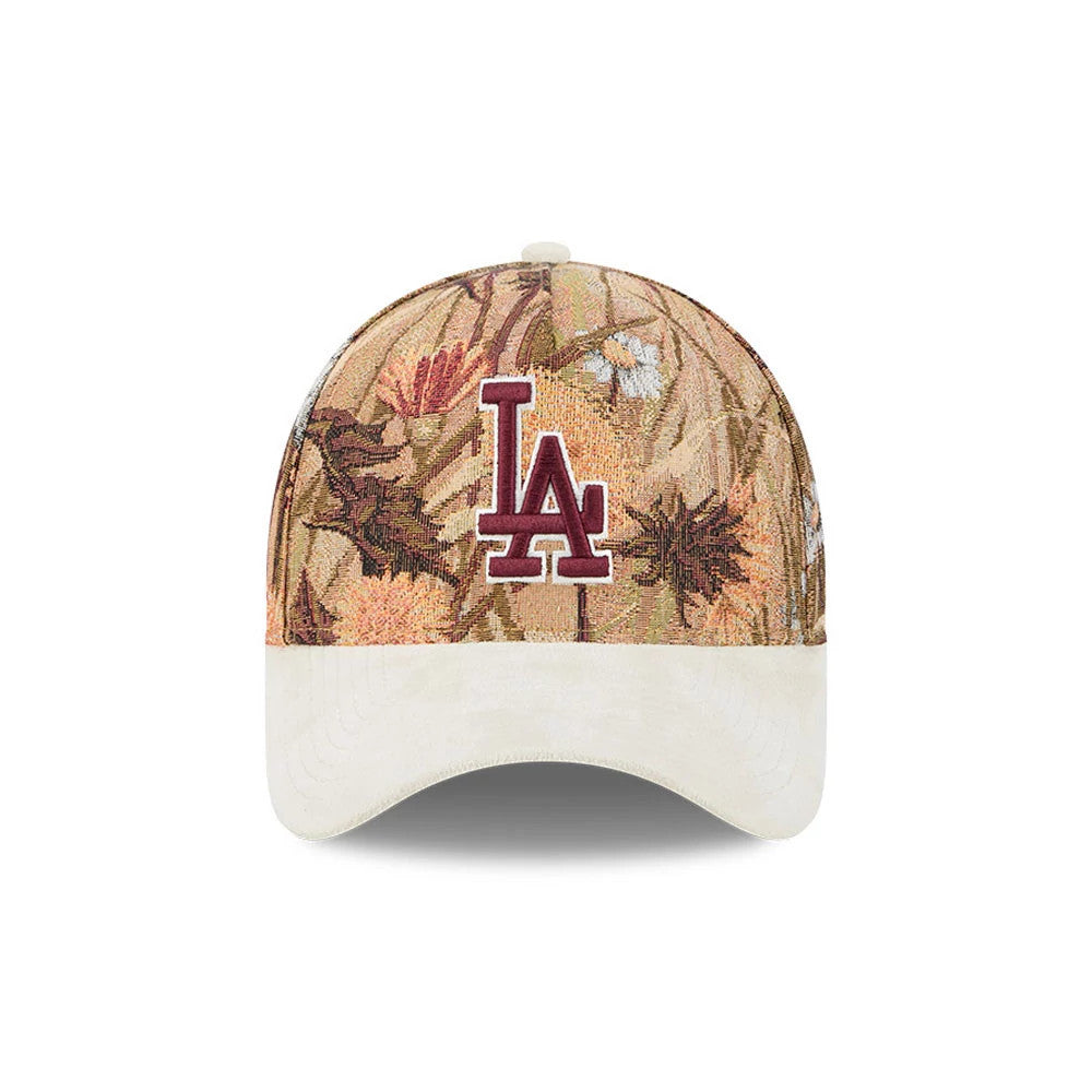 LA Dodgers MLB Fall Story Brown New Era 59FORTY A-Frame Fitted Cap, front view showing a burgundy embroidered LA logo on the centre of a botanical patterned brown crown with a cream-coloured curved visor and matching top button.