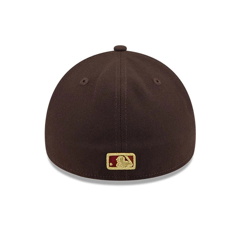 Atlanta Braves MLB Fall Story Dark Brown New Era 59FORTY A-Frame Fitted Cap, rear view showing the embroidered gold and dark red MLB Batterman logo centred at the back, with dark brown eyelets on the structured brown crown.