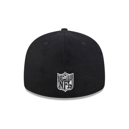 Las Vegas Raiders NFL Historic Arch Black Retro Crown New Era 59FIFTY Fitted Cap, rear view showing the white embroidered NFL logo centred on the back panels, with a structured black crown and matching top button and eyelets.