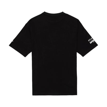 The model is wearing this Williams Oversized T-Shirt in black. 2