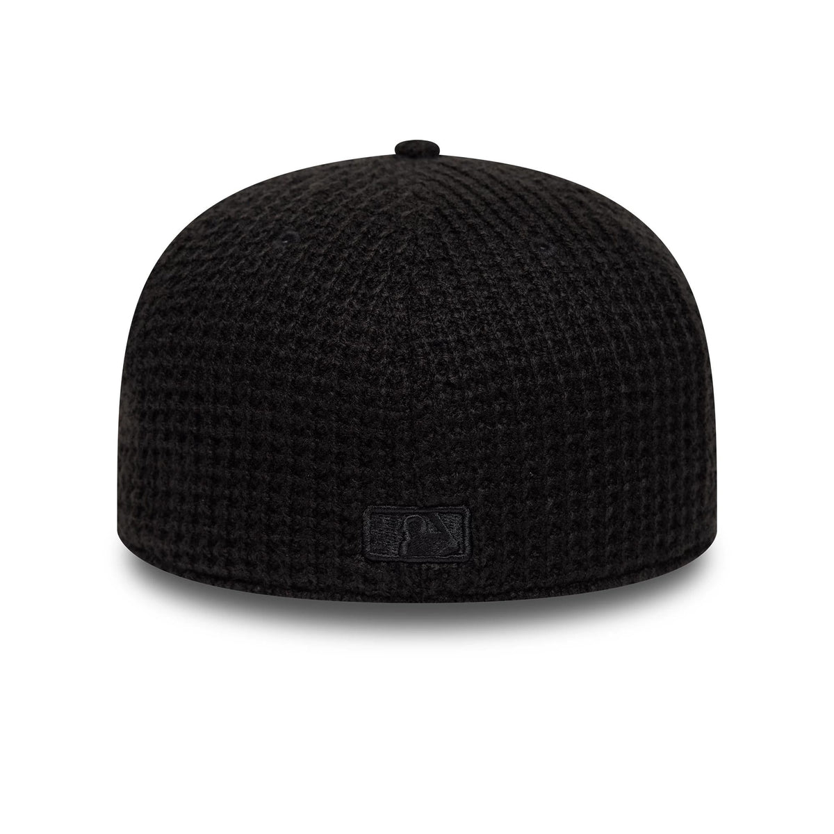 Pictured is this MLB Knitted Chicago White Sox 59FIFTY Fitted cap in black. 6