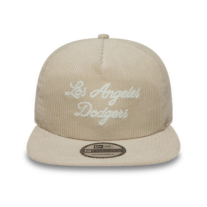 Pictured is this MLB Script Cord LA Dodgers 19TWENTY cap in light beige. 2