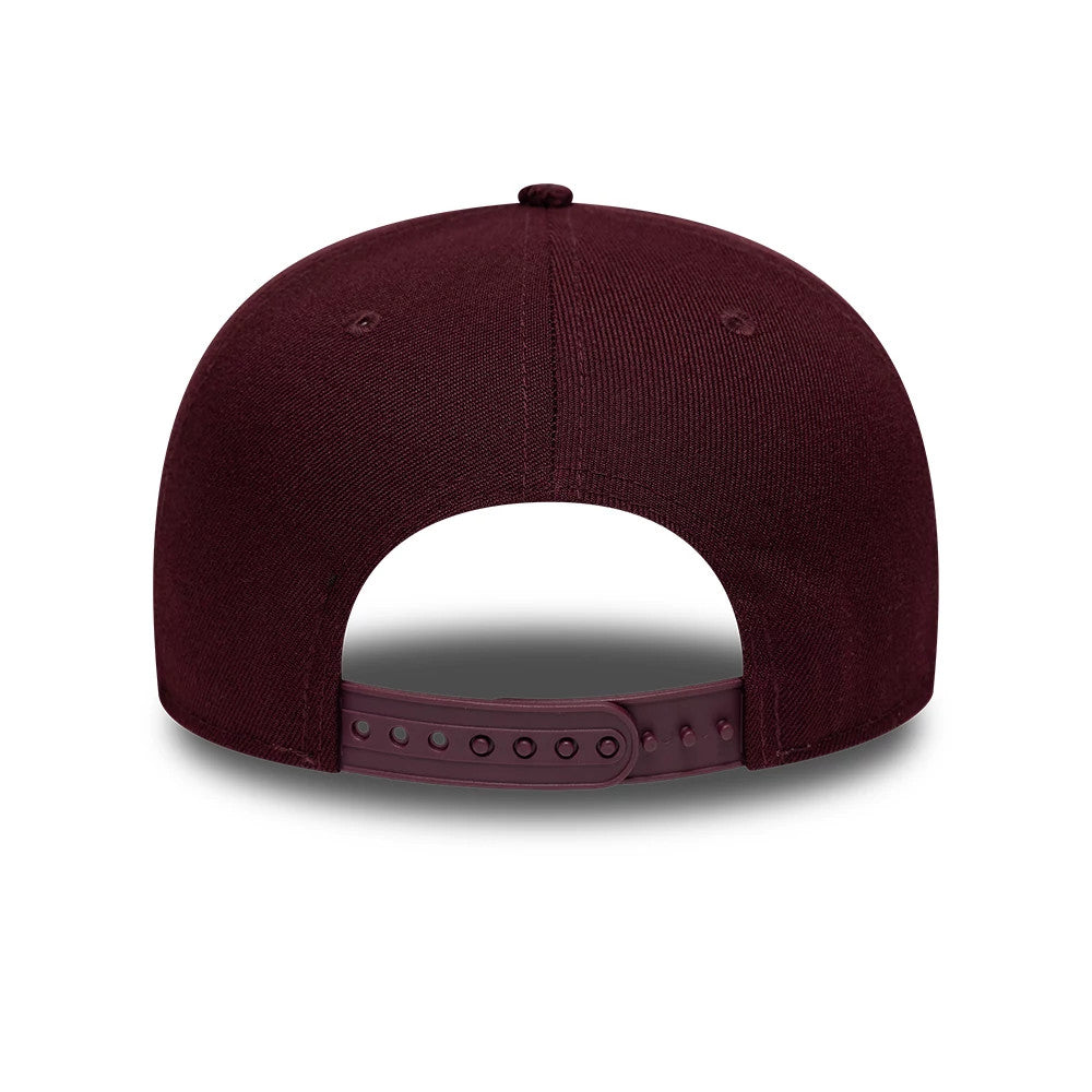 Pictured is this MLB Cord Visor New York Mets 9FIFTY Original Fit Snapback cap in dark purple. 6
