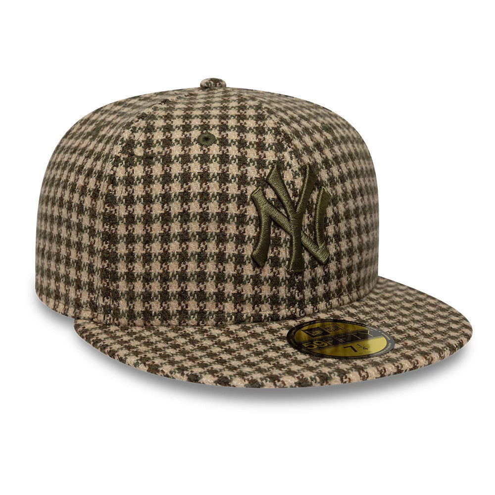 Pictured is this MLB Houndstooth New York Yankees 59FIFTY Fitted cap in dark green. 3