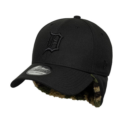 Pictured is this MLB Detroit Tigers 39THIRTY Downflap Stretch Fit cap in black. 4
