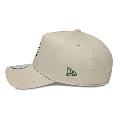 Pictured is this MLB Team Outline Chicago White Sox 9FORTY E-Frame cap in light beige. 4