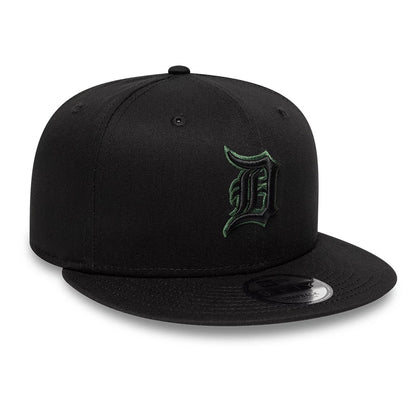Pictured is this MLB Outline Detroit Tigers 9FIFTY Snapback cap in black. 3