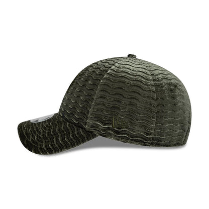 Pictured is this Womens MLB Velour New York Mets 9FORTY cap in green. 6